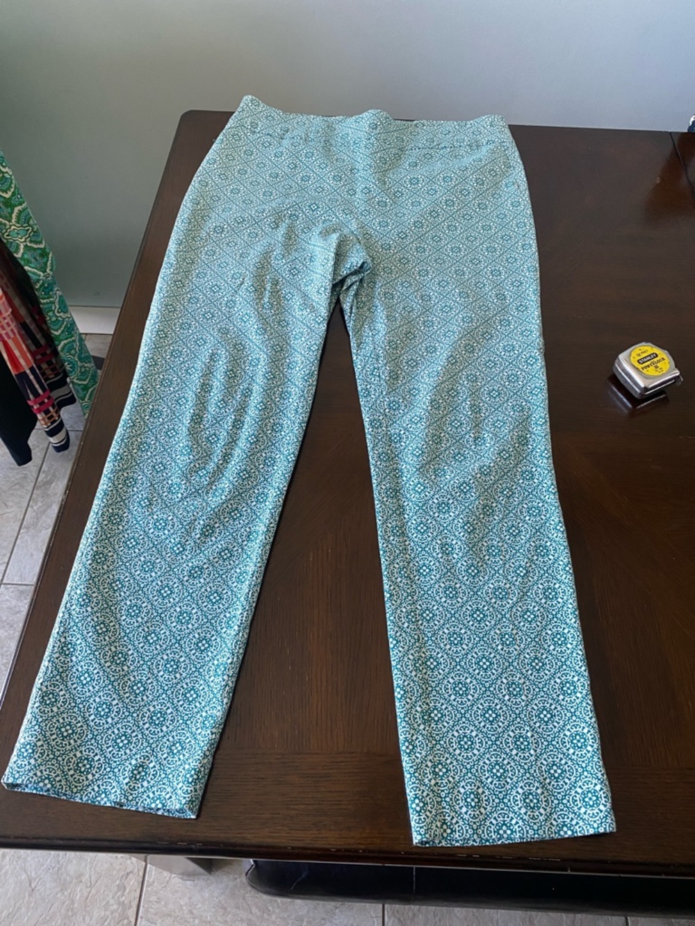 Chico's Aqua Teal Printed Straight Leg Pants